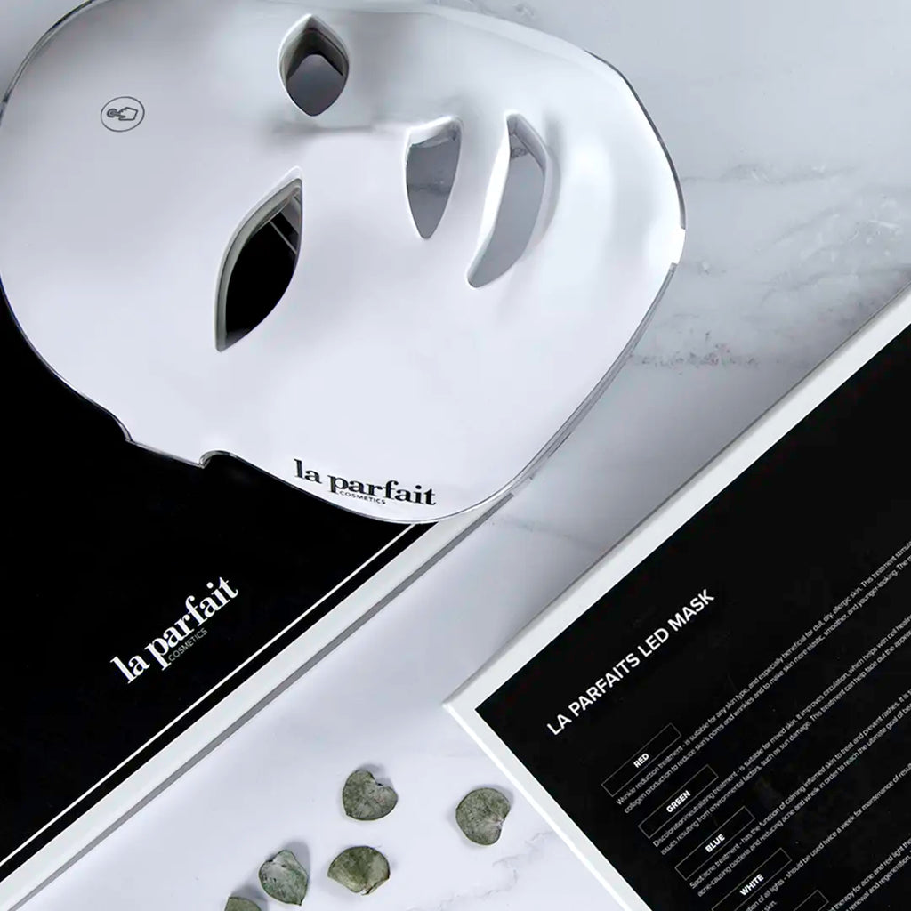 Fleur & Blush | Petal Glow Wireless LED Face Mask