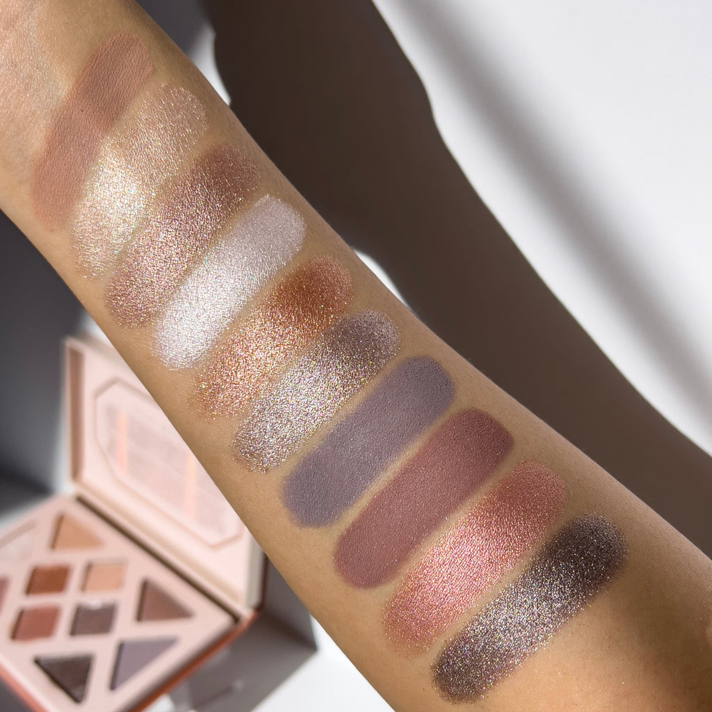 Fleur & Blush | Rose Reverie Eyeshadow Palette — ĀTHR Rose Quartz
